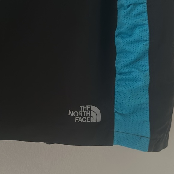 The North Face Women’s Eat my Dust Running Skirt Skort Gray Blue Sz Small Run - Picture 3 of 10